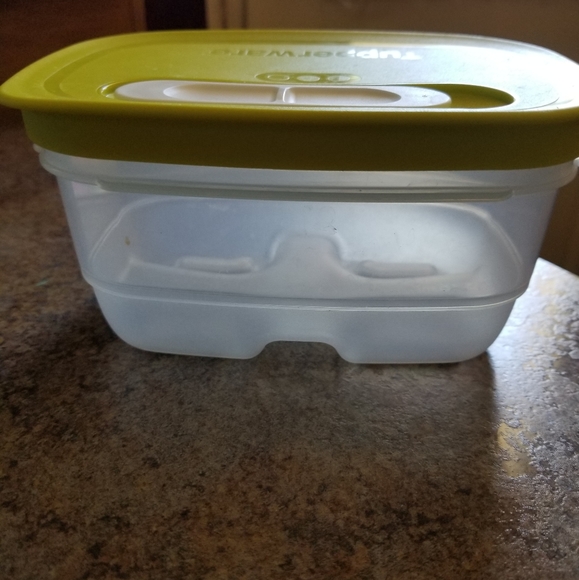 Tupperware FridgeSmart Small - Picture 4 of 11